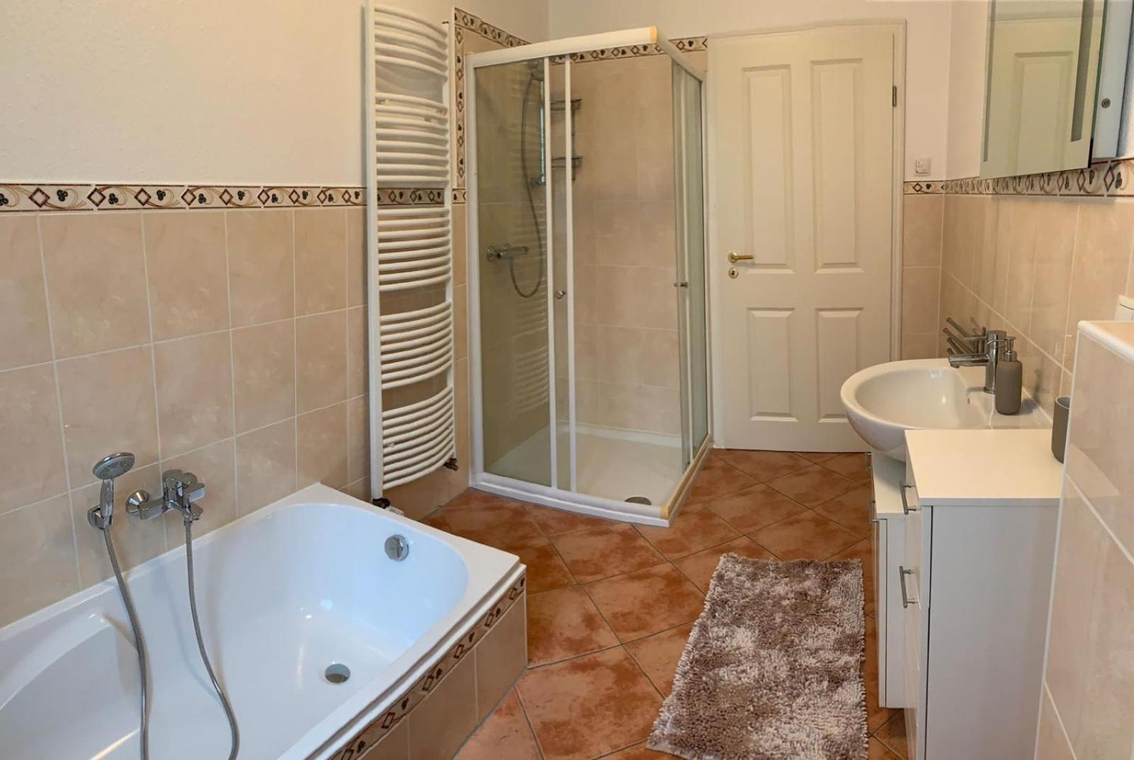 Ferienwohnung Fuer 4 Personen In Bester Lage Ca. 15 Km Von Bremen City Achim Extérieur photo